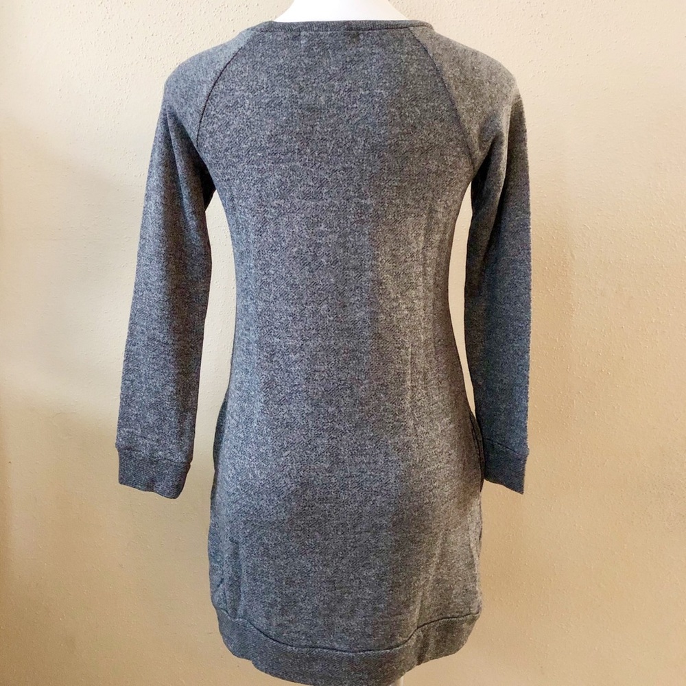 ‼️Last One‼️Grey sweater dress with pockets - Picture 2 of 6